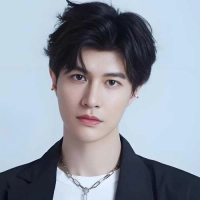 短剧演员赵一贝