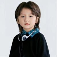 短剧演员李允易