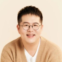 短剧演员白金铂