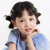 短剧演员窦米玥