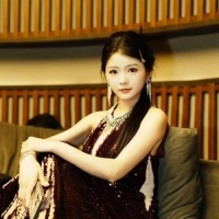 短剧演员卢文洁