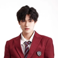 短剧演员张贻杰