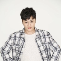 短剧演员龑小智