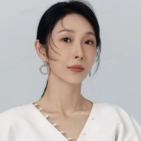 短剧演员赵恩晴