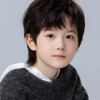 短剧演员李思贤