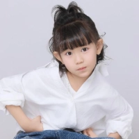 短剧演员何卓悦