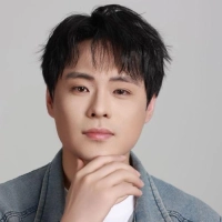 短剧演员朱华强