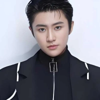 短剧演员魏凛然