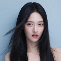 短剧演员李媛菁