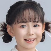 短剧演员刘亦然（豆沙）