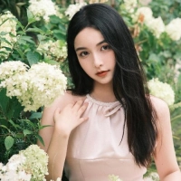 短剧演员程偲媛