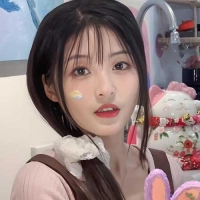 短剧演员张绾瑜