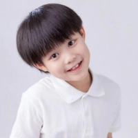 短剧演员邓家鑫