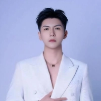 短剧演员邱允南