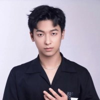 短剧演员冯浩屿