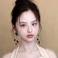 短剧演员杨添乐