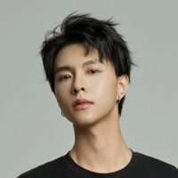 短剧演员李红雨