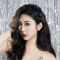 短剧演员潘嘉荷