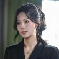 短剧演员李妍一