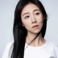 短剧演员李怡霄