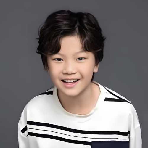 唐天懿（杨佑佑）