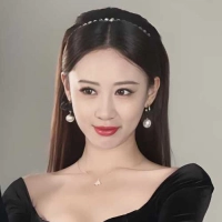 短剧演员贺颖怡