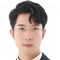 短剧演员刘圳星