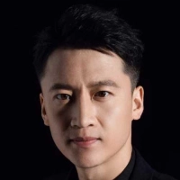 短剧演员初鹏旭