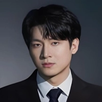 短剧演员李恒臻