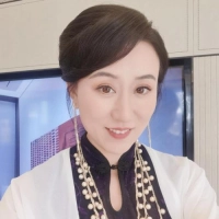 短剧演员郭雅玲