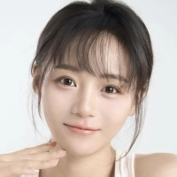 短剧演员徐诗瑶