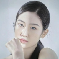 短剧演员梅瑞滢