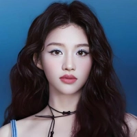 短剧演员赵飞雪