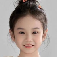 短剧演员袁依依