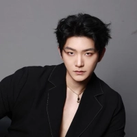 短剧演员黄琪亮