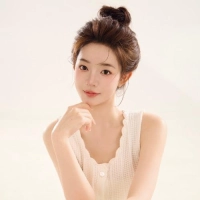 短剧演员李芮峤