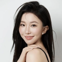 短剧演员伊文倩