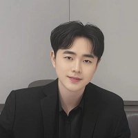 短剧演员杨深圳