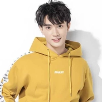 短剧演员陈冠峄