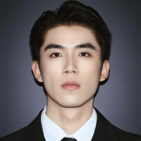 短剧演员雷笑言