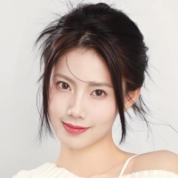 短剧演员苏文文