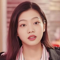 短剧演员何婉昕