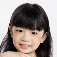 短剧演员黄彦宁