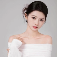 短剧演员张源儿