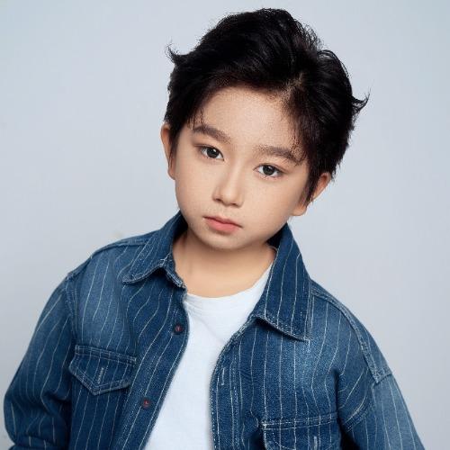 乐天（张腾宇）