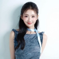 短剧演员何子雯