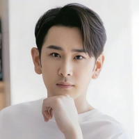 短剧演员李治源