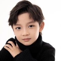 短剧演员邱宇骁