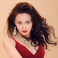 短剧演员郑圣爱