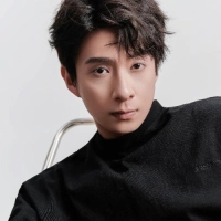 短剧演员朱行健